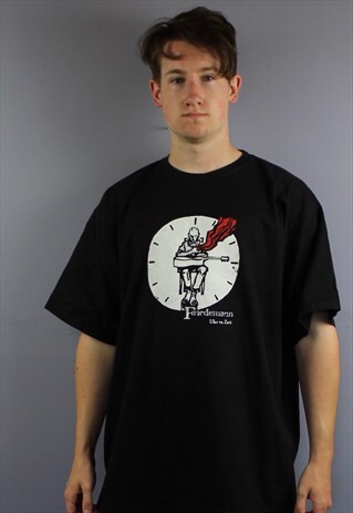 VINTAGE RUSSELL ATHLETIC T SHIRT IN BLACK WITH FRIEDEMANN GU