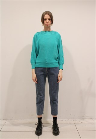 TURQUOISE VINTAGE SWEATER
