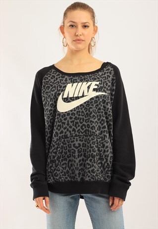 VINTAGE NIKE BIG LOGO SWEATSHIRT