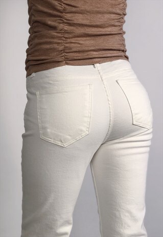WHITE CUT BOTTOM BOYFRIEND JEANS - 2005