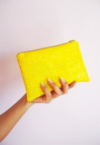 YELLOW GLITTER MAKEUP BAG