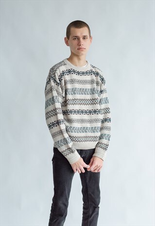 VINTAGE 80S FUNKY WINTER JUMPER