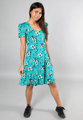 VINTAGE OPEN BACK FLOWERY SUMMER DRESS