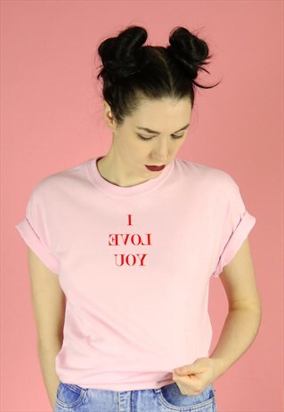 I LOVE YOU MIRROR IMAGE NARCISSIST SELF T-SHIRT RED ON PINK