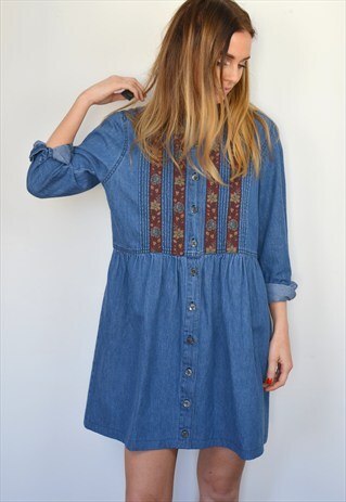 VINTAGE 90S DENIM BLUE EMBROIDERED SMOCK DRESS