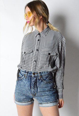 VINTAGE 90S BLACK AND WHITE CHECK SHIRT