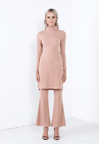 RIBBED TOP IN PINK WITH ROLLED NECK
