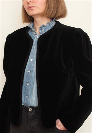 BLACK VELVET JACKET
