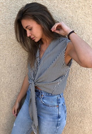 PATTERNED CROPPED TIE-UP RETRO VINTAGE FESTIVAL SHIRT