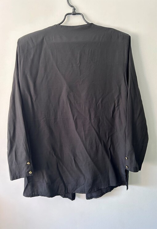 garment image