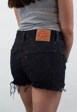 VINTAGE LEVIS 501 DENIM SHORTS