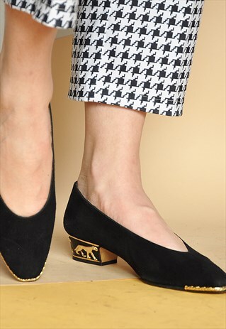 90S LION PUMPS