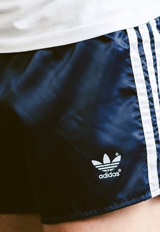 VINTAGE ADIDAS SPRINTER SHORTS