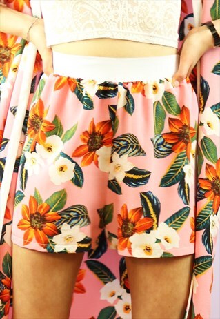 TROPICAL FLOWER SHORTS