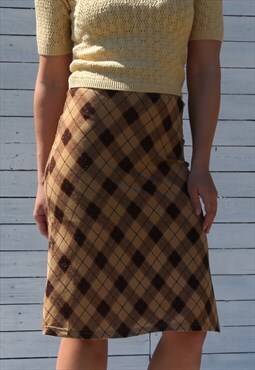 Beige/brown lurex argyle pattern stretch midi skirt.