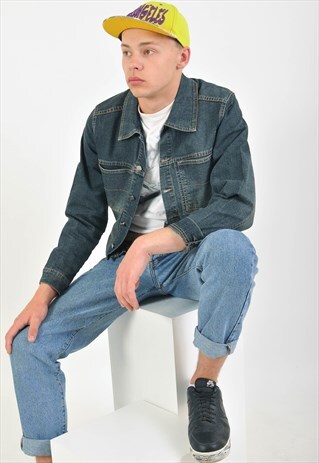 VINTAGE 90'S DENIM JACKET