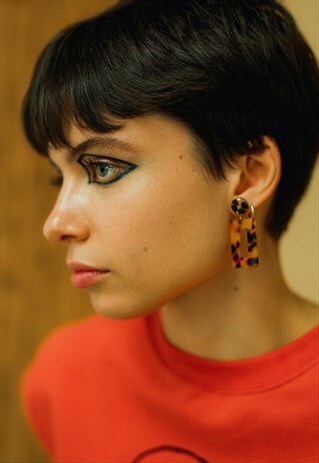 TORTOISESHELL SQUARE EARRINGS