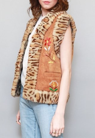 VINTAGE 1970'S BROWN SUEDE SHEEPSKIN FESTIVAL GILET
