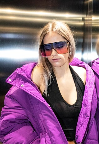 OVERSIZE SUNGLASSES IN BLUE AND PINK WITH GOLD FRAMES