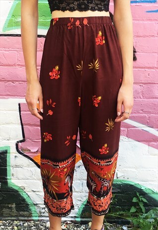 SAFARI PRINT CAPRI LOUNGE PANTS