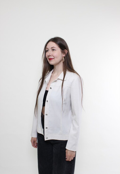 garment image