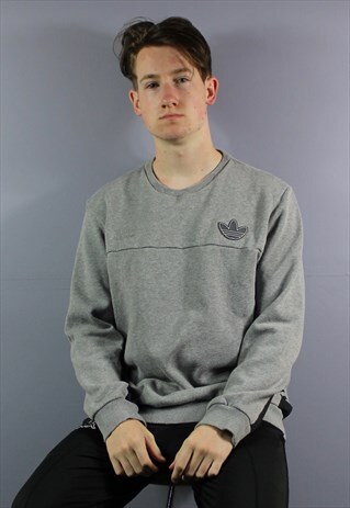 grey adidas sweatshirt vintage