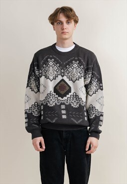 Vintage 80s Roundneck Nordic Pattern Black&White Jumper L