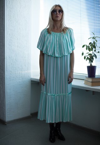 VINTAGE 80'S GREEN/WHITE STRIPED RUFFLE COLLAR DRESS