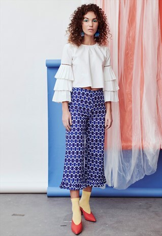 PUCKER PLEAT SLEEVE COTTON BLOUSE WITH TIE BACK
