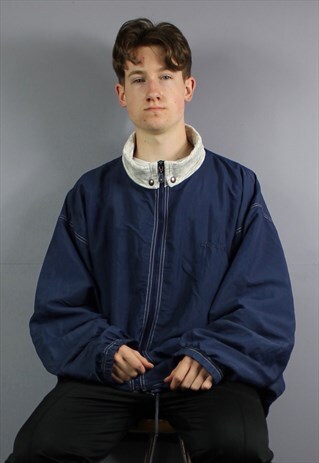 VINTAGE REEBOK RAINCOAT JACKET IN NAVY BLUE WITH EMBROIDERY