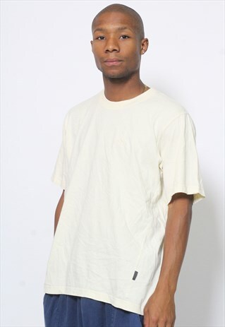 VINTAGE ADIDAS T-SHIRT