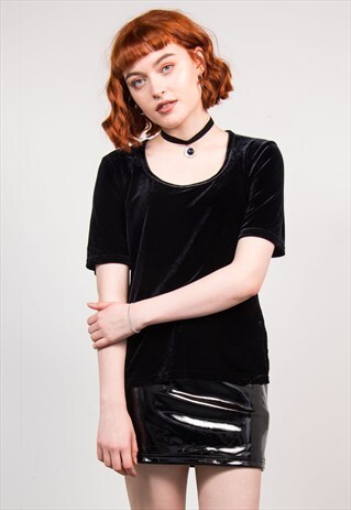 VINTAGE 90'S BLACK VELVET SHORT SLEEVE GRUNGE T-SHIRT TOP