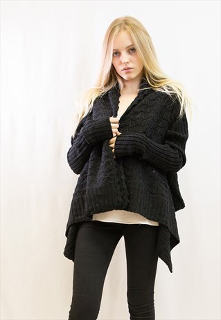 OVERSIZED WOOL BLEND CARDIGAN WITH WATERFALL DESIGN IN BLACK