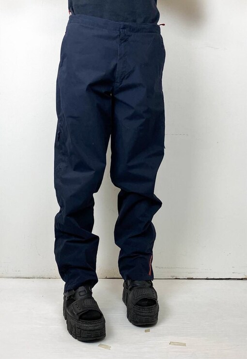 garment image