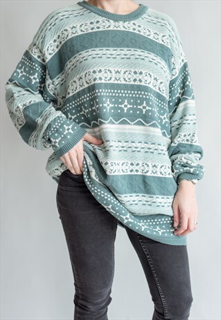 VINTAGE 70S OVERSIZED JUMPER IN GREEN PATTERN