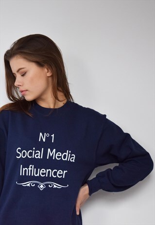 SWEATSHIRT 'SOCIAL MEDIA INFLUENCER'