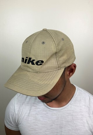VINTAGE BEIGE NIKE CAP