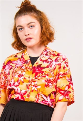 VINTAGE 90'S FLORAL PATTERN HAWAIIAN SHIRT