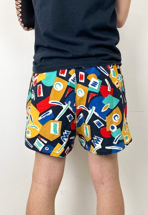 garment image