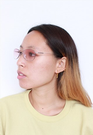 VINTAGE PINK Y2K ERA SUNGLASSES