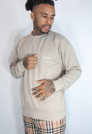 CHAMPION EMBROIDED SWEATSHIRT