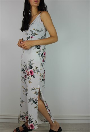 VINTAGE JUMPSUIT IN FLORAL PRINT WITH SPLIT SIDES