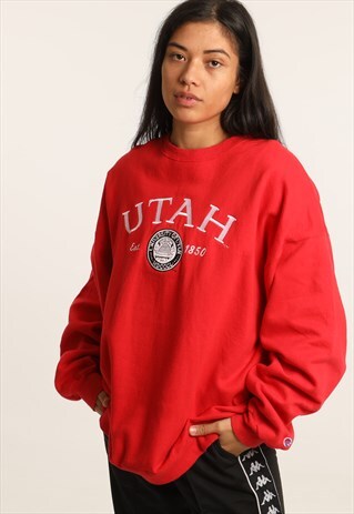 VINTAGE CHAMPION EMBROIDERED SWEATSHIRT