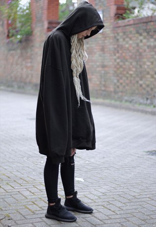 NEW IN - BFG BLACK EXTRA OVERSIZED HOODIE