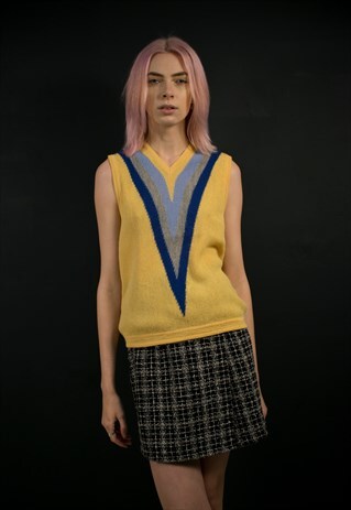 YELLOW KNIT VEST