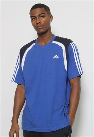 VINTAGE ADIDAS T-SHIRT