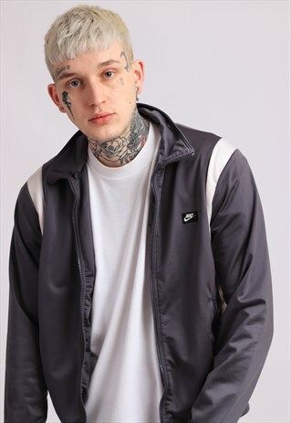 VINTAGE NIKE TRACK JACKET
