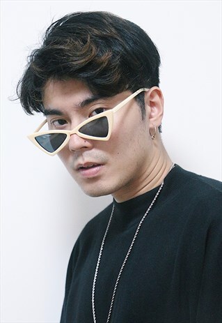 BEIGE BUTTERFLY SUNGLASSES