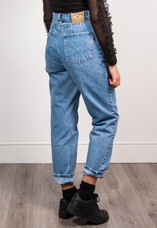90'S VINTAGE BLUE HIGH WAIST MOM JEANS