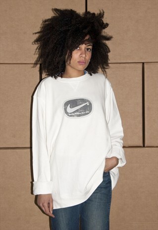 VINTAGE 90S NIKE SWEATSHIRT